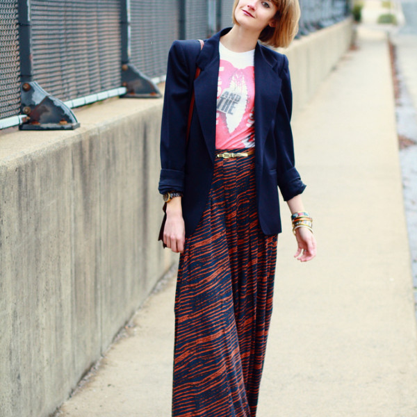 Chic Sponsored Post Choosing the “Right” Wedding Dress District of Chic