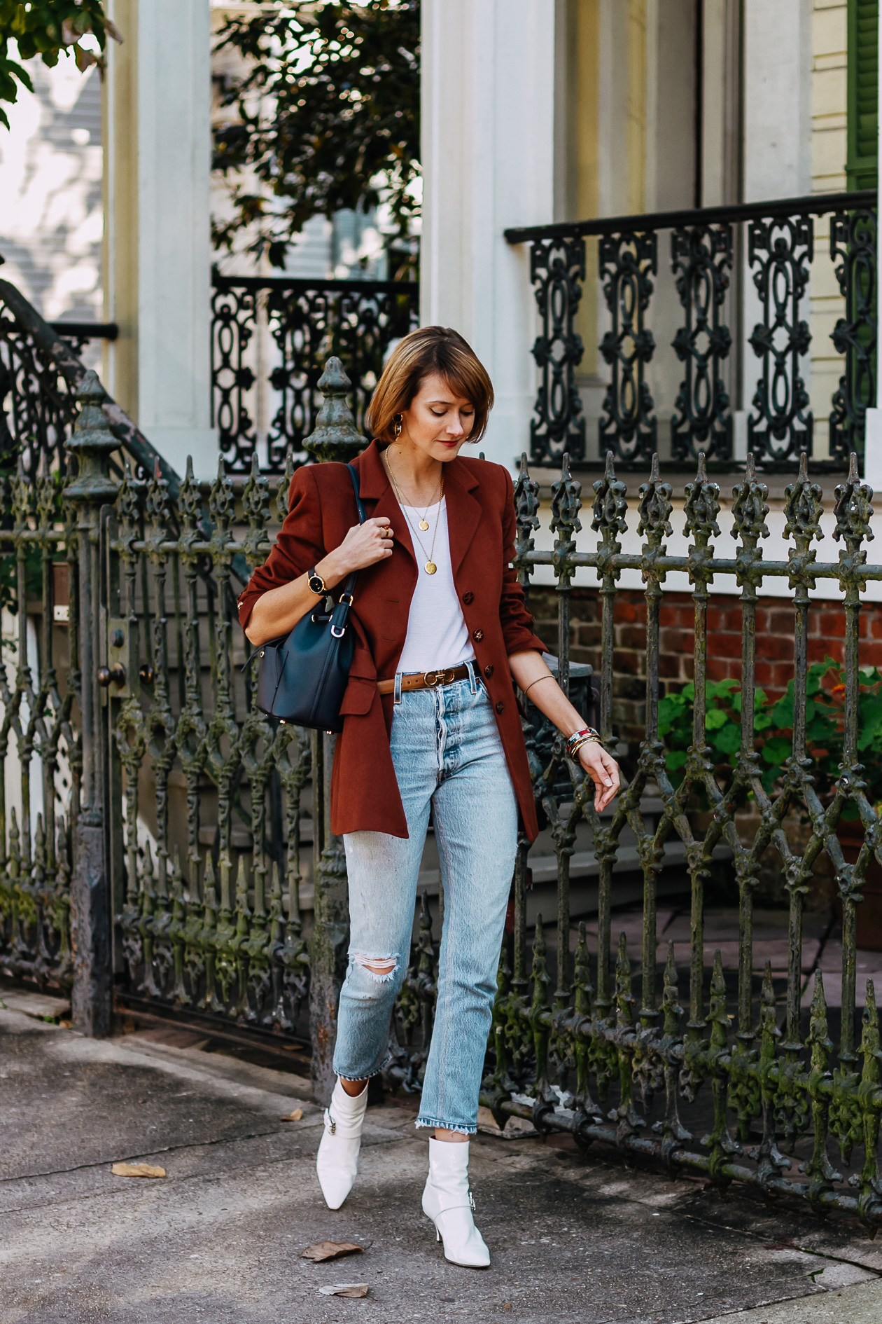 oversized brown blazer and RE/DONE jeans