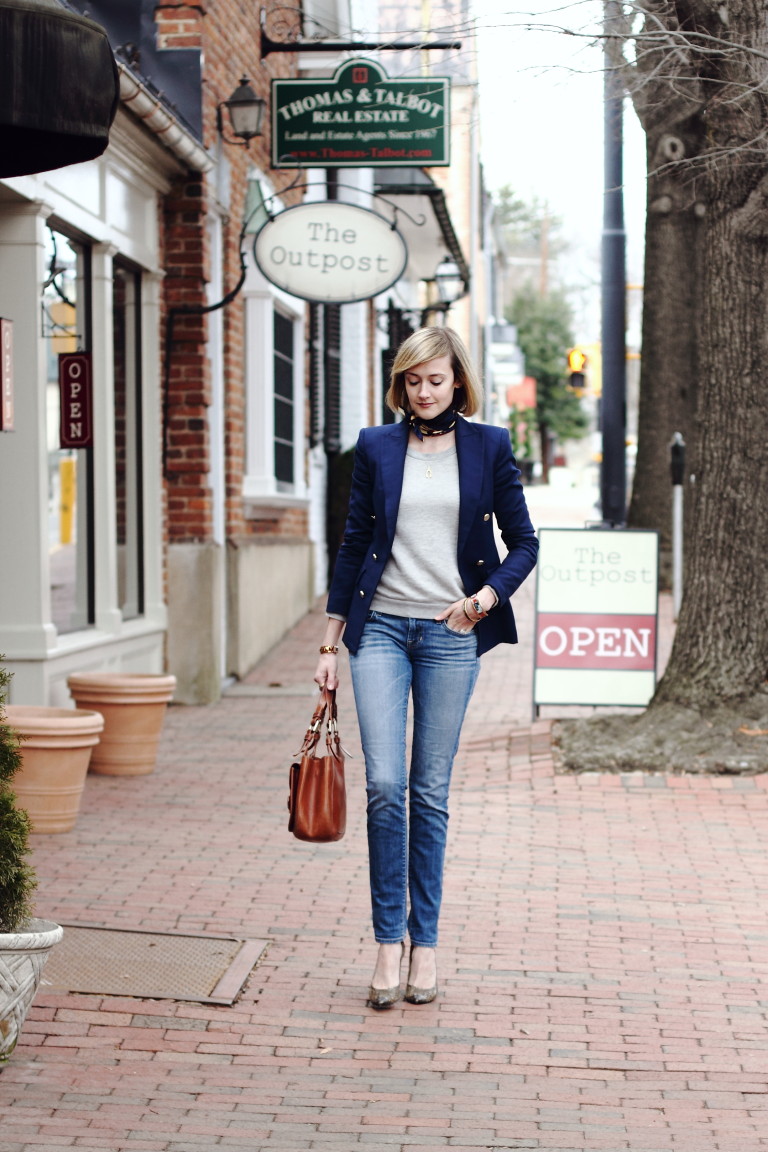 afternoon shopping in Middleburg, VA District of Chic