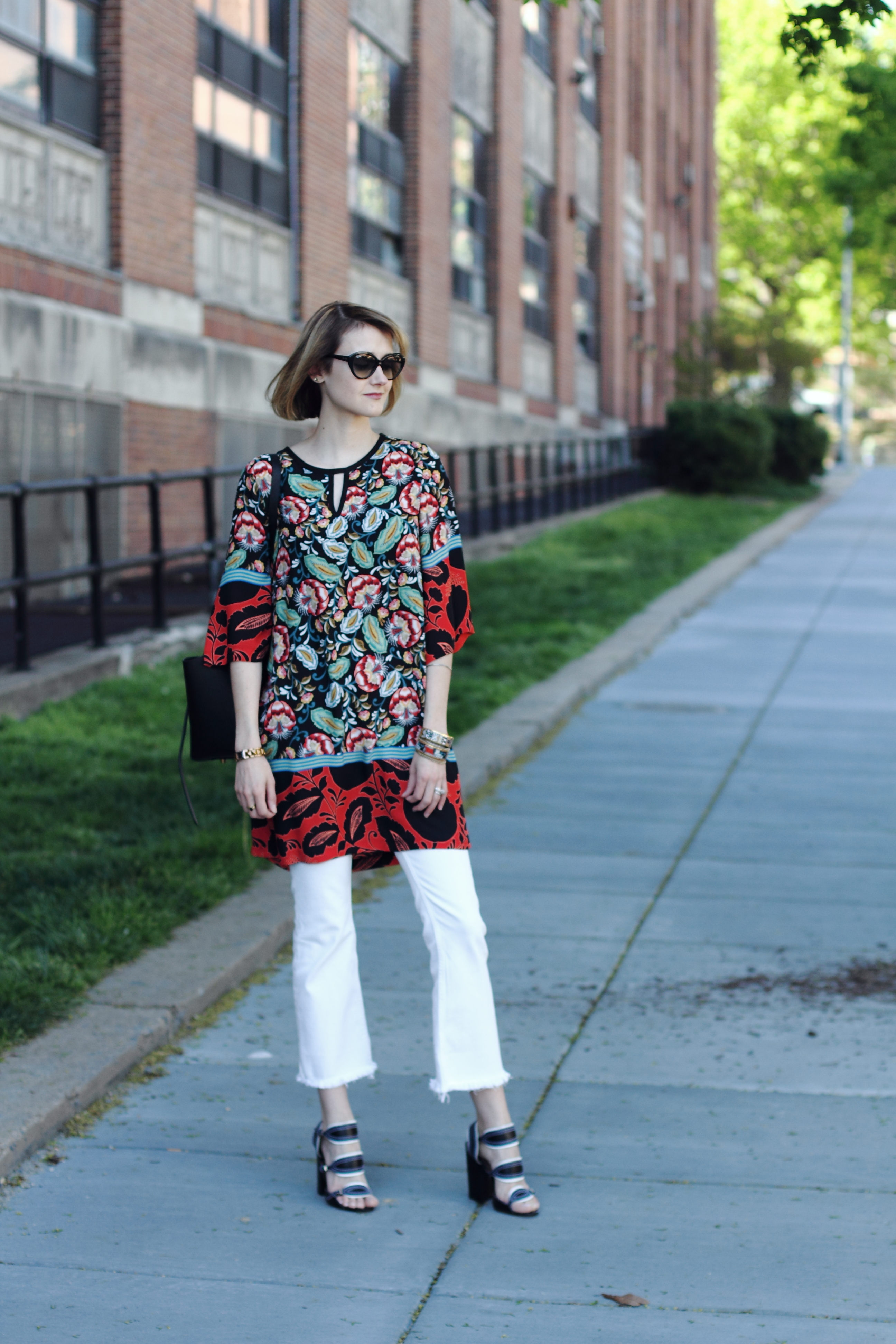 print tunic and cropped denim