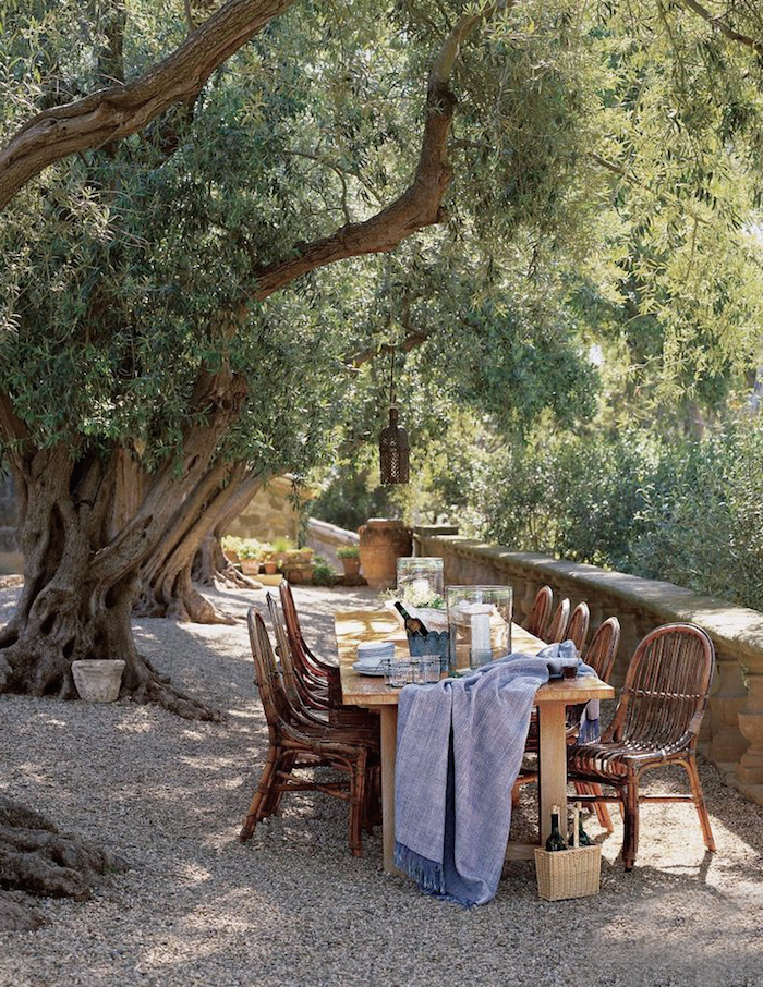 alfresco dining