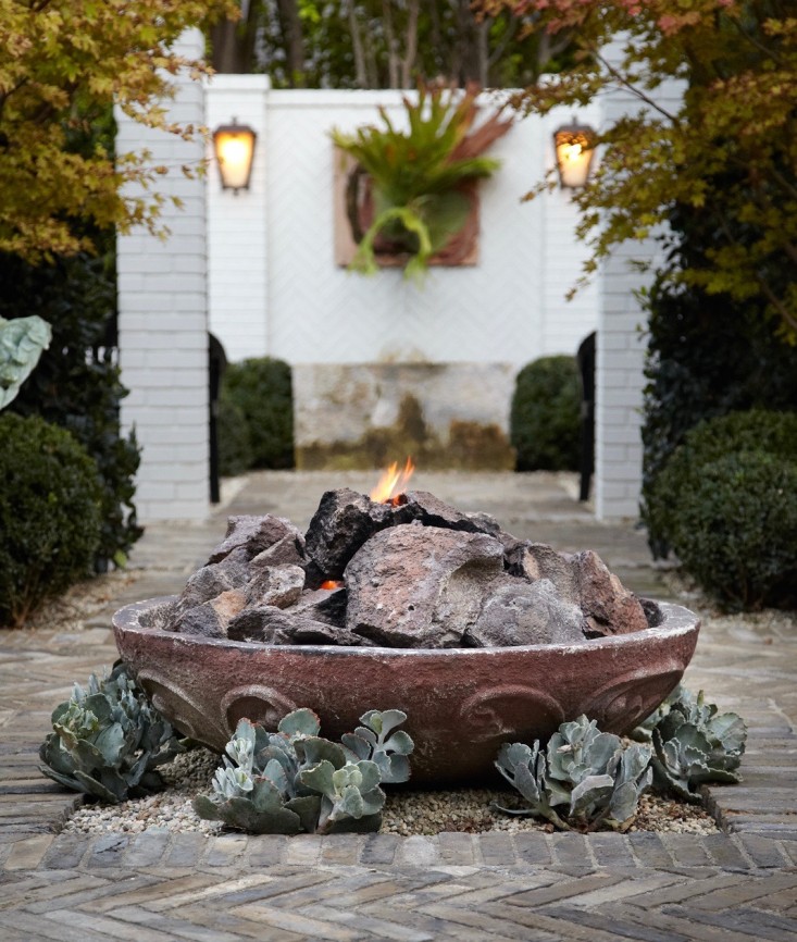 outdoor fire pit