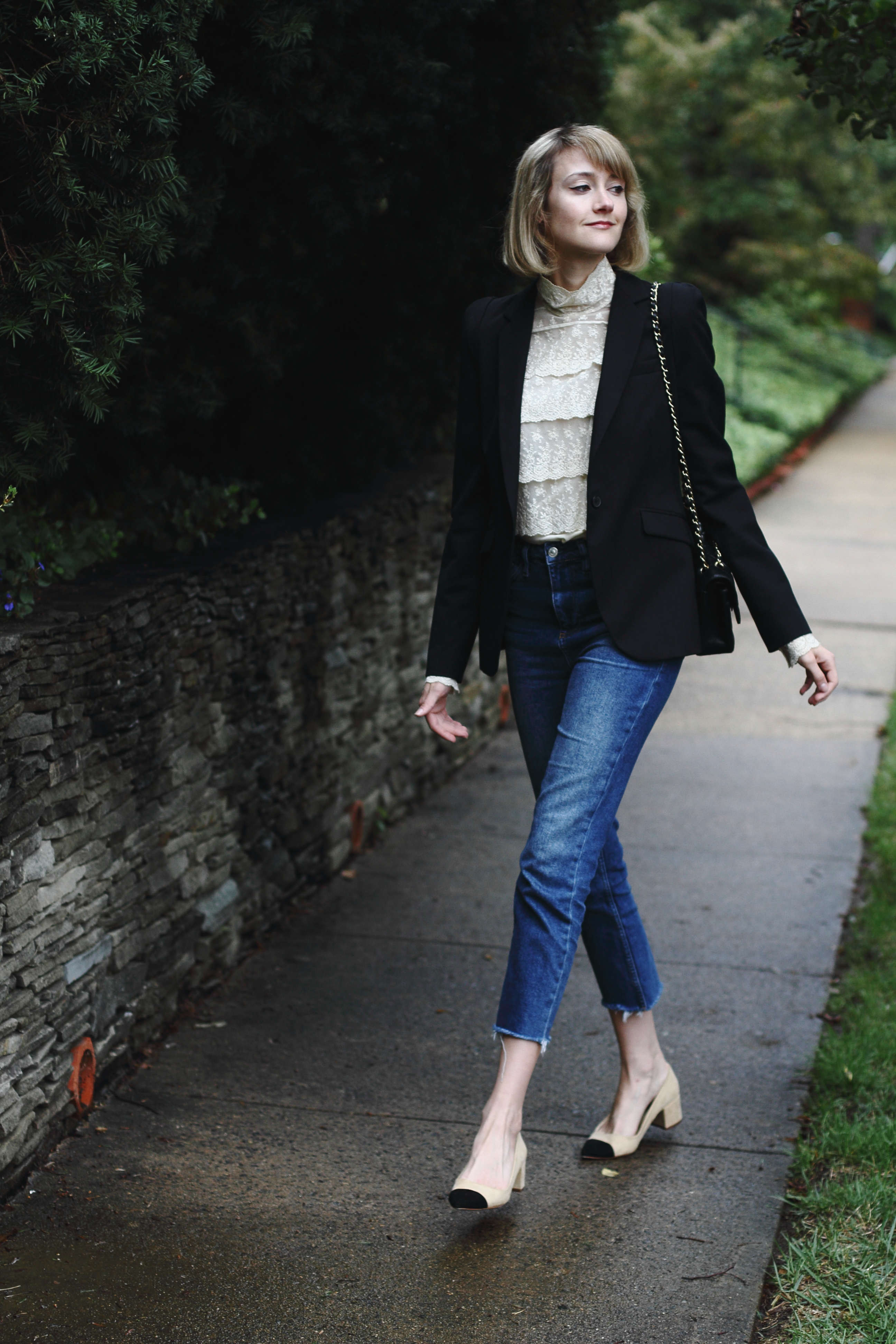 victorian blouse and high-waisted jeans