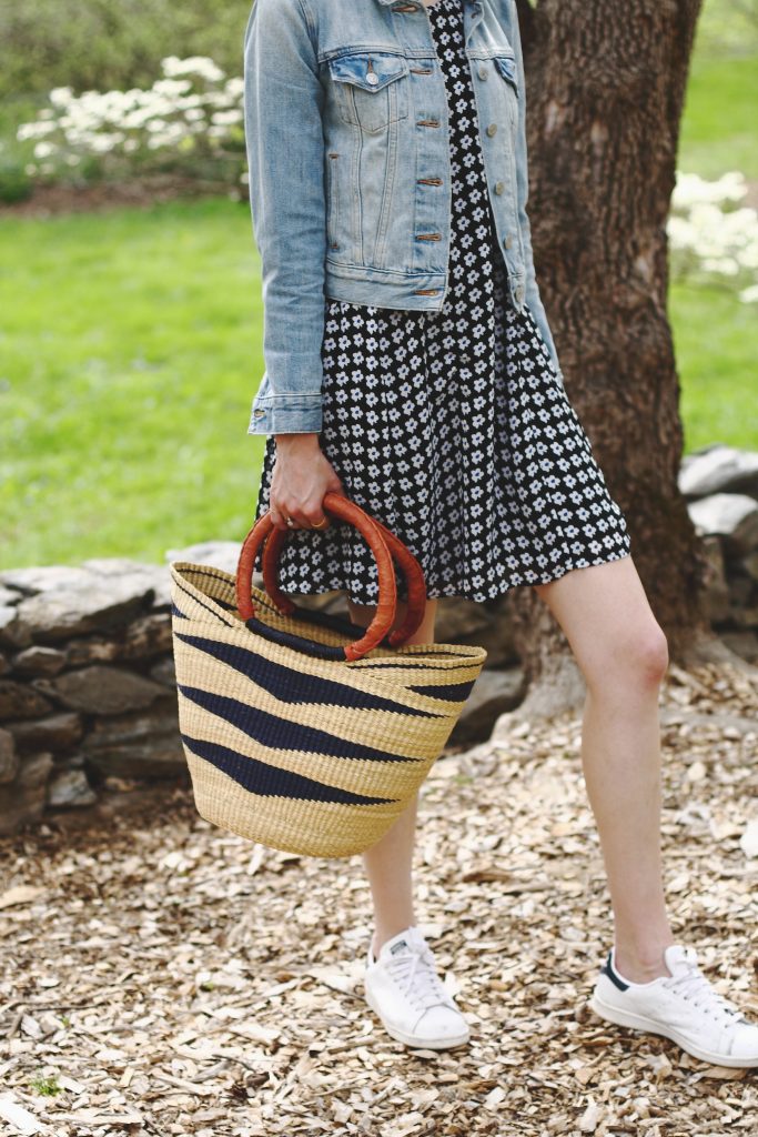 Levi's jean jacket, Mango dress, Stan Smiths and basket bag