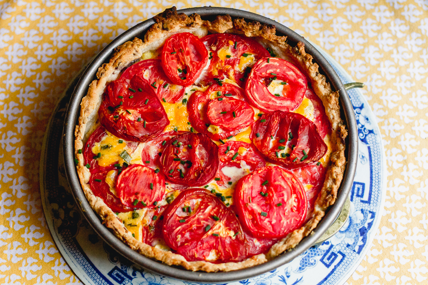 Tomato, Bacon, and Cheddar Pie