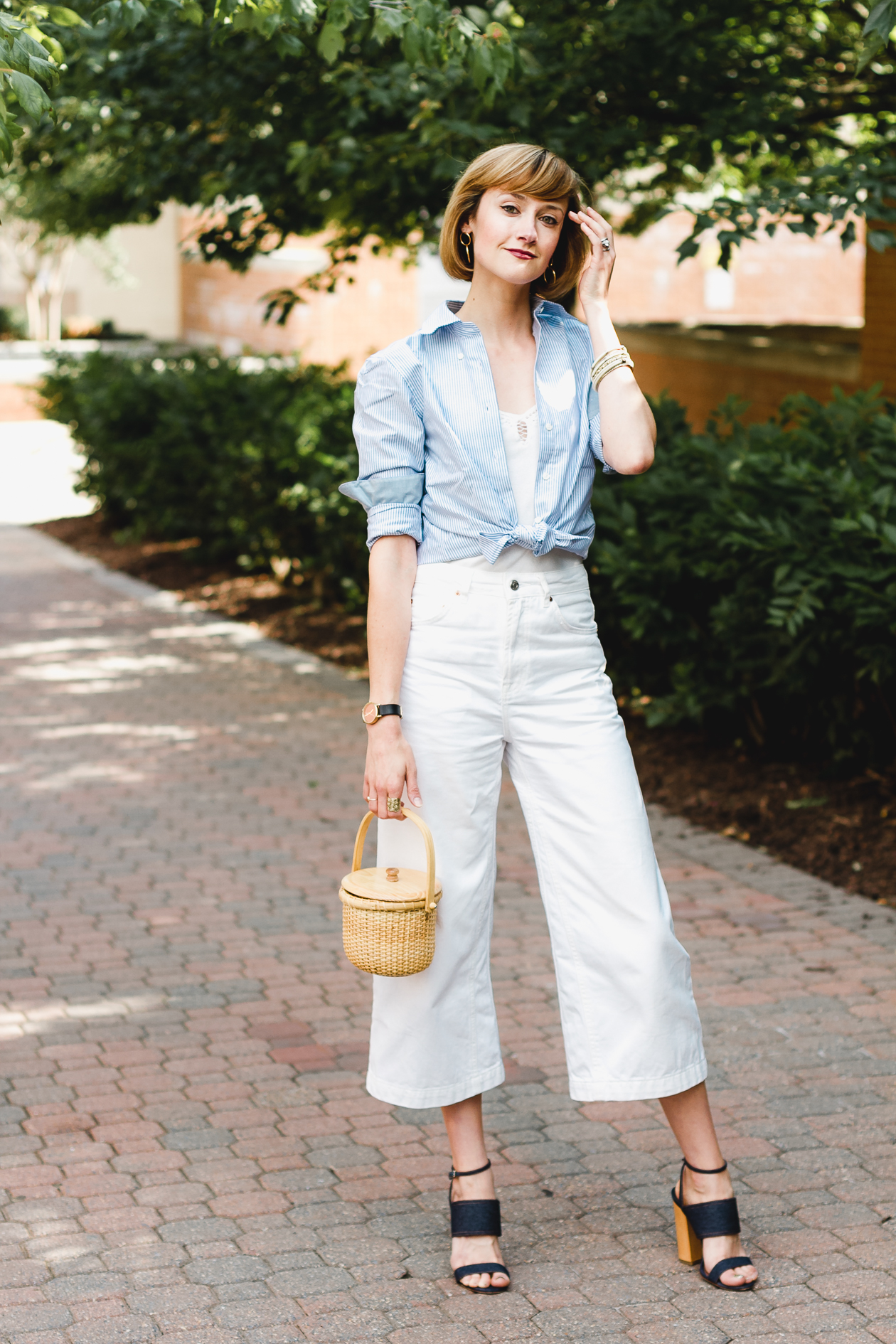 Brooks Brothers oxford and Topshop white jeans