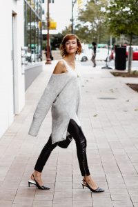 point sur button back sweater