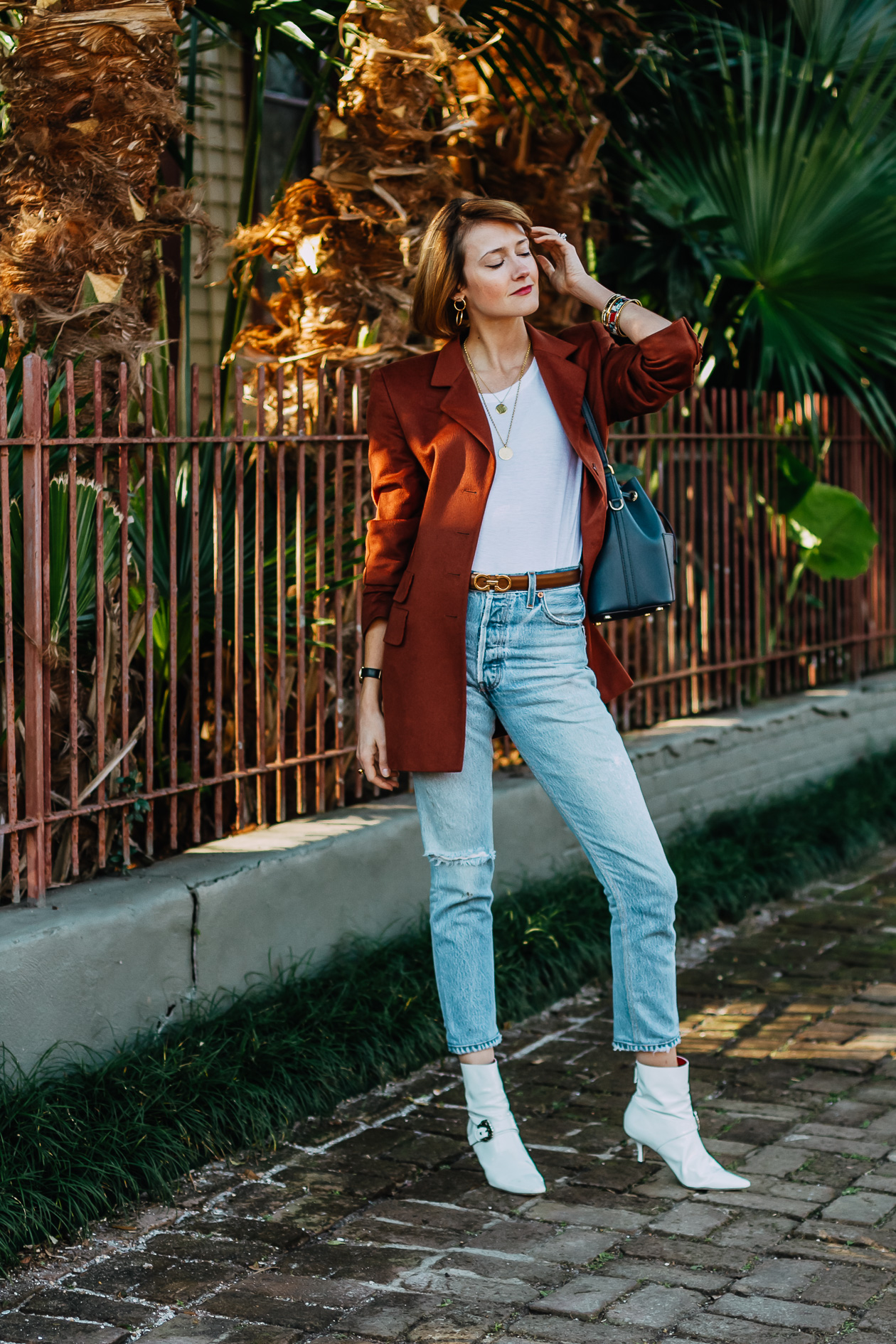 oversized brown blazer and RE/DONE jeans