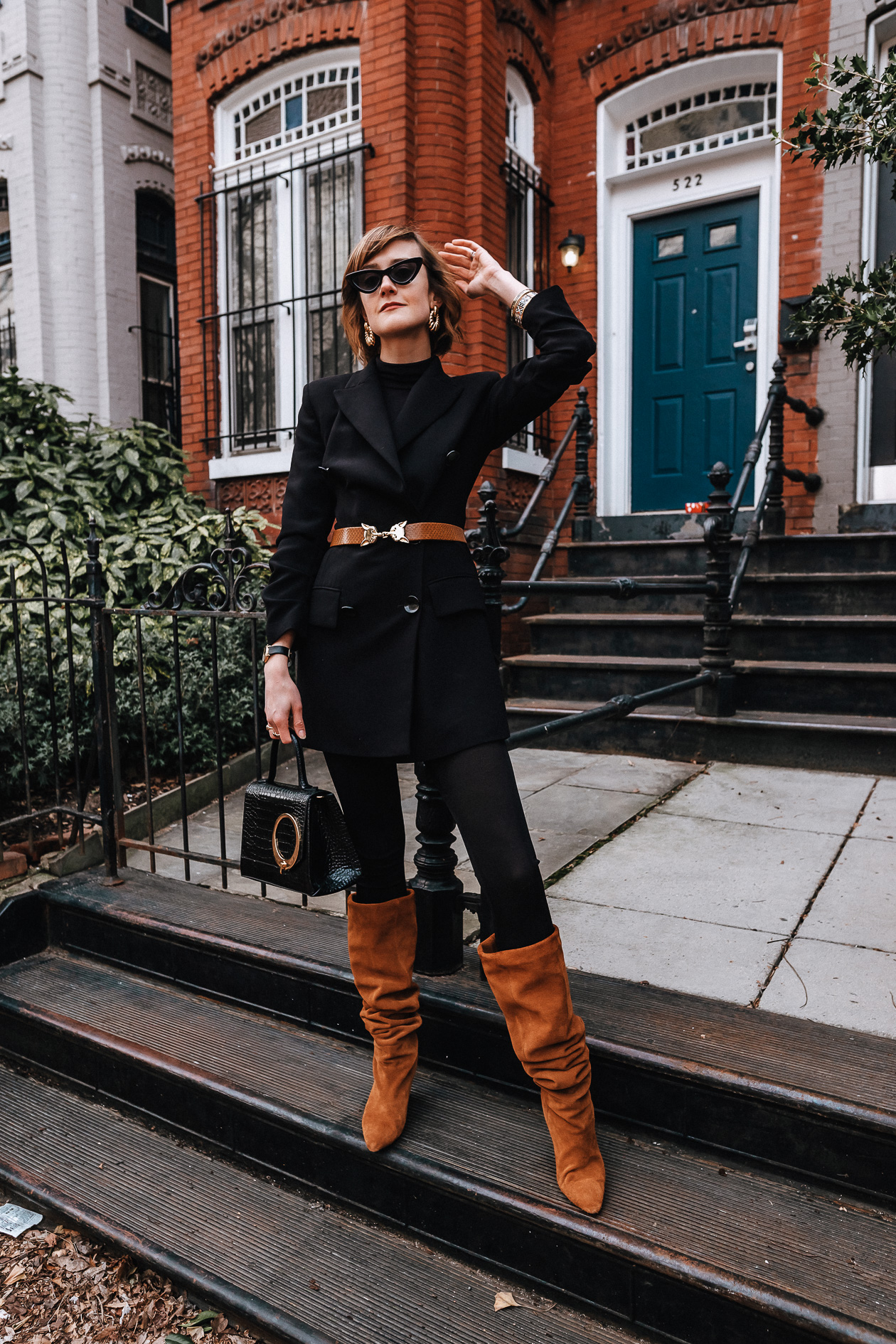 black and brown blazer outfit