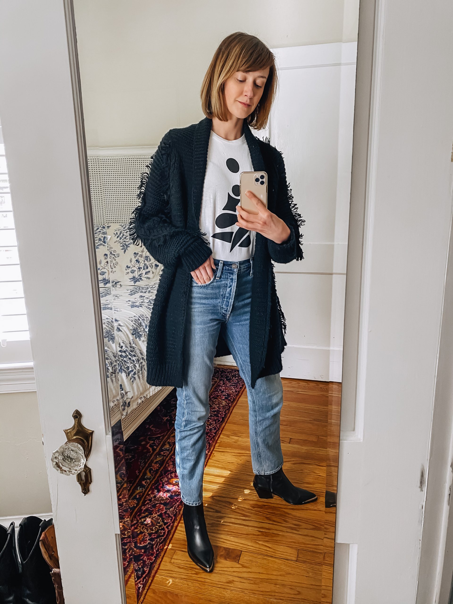 oversized cardigan and western boots outfit