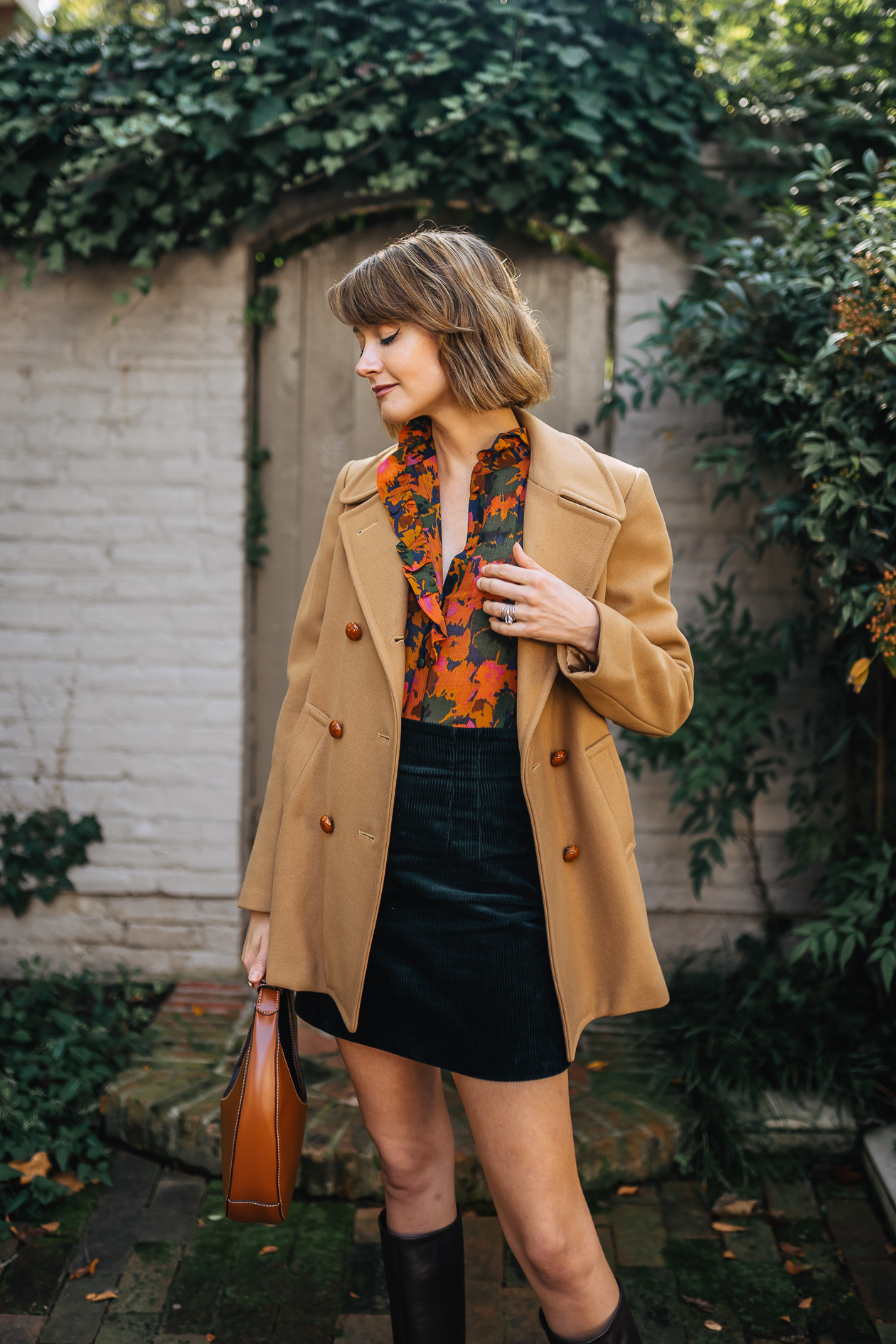 Sezane vintage-inspired fall outfit