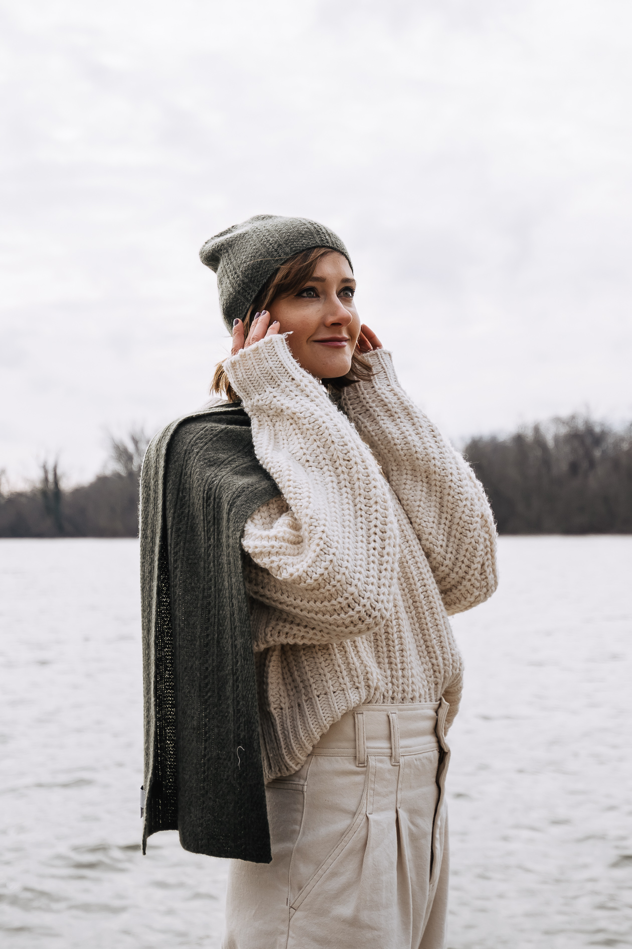 winter white outfit with cashmere beanie