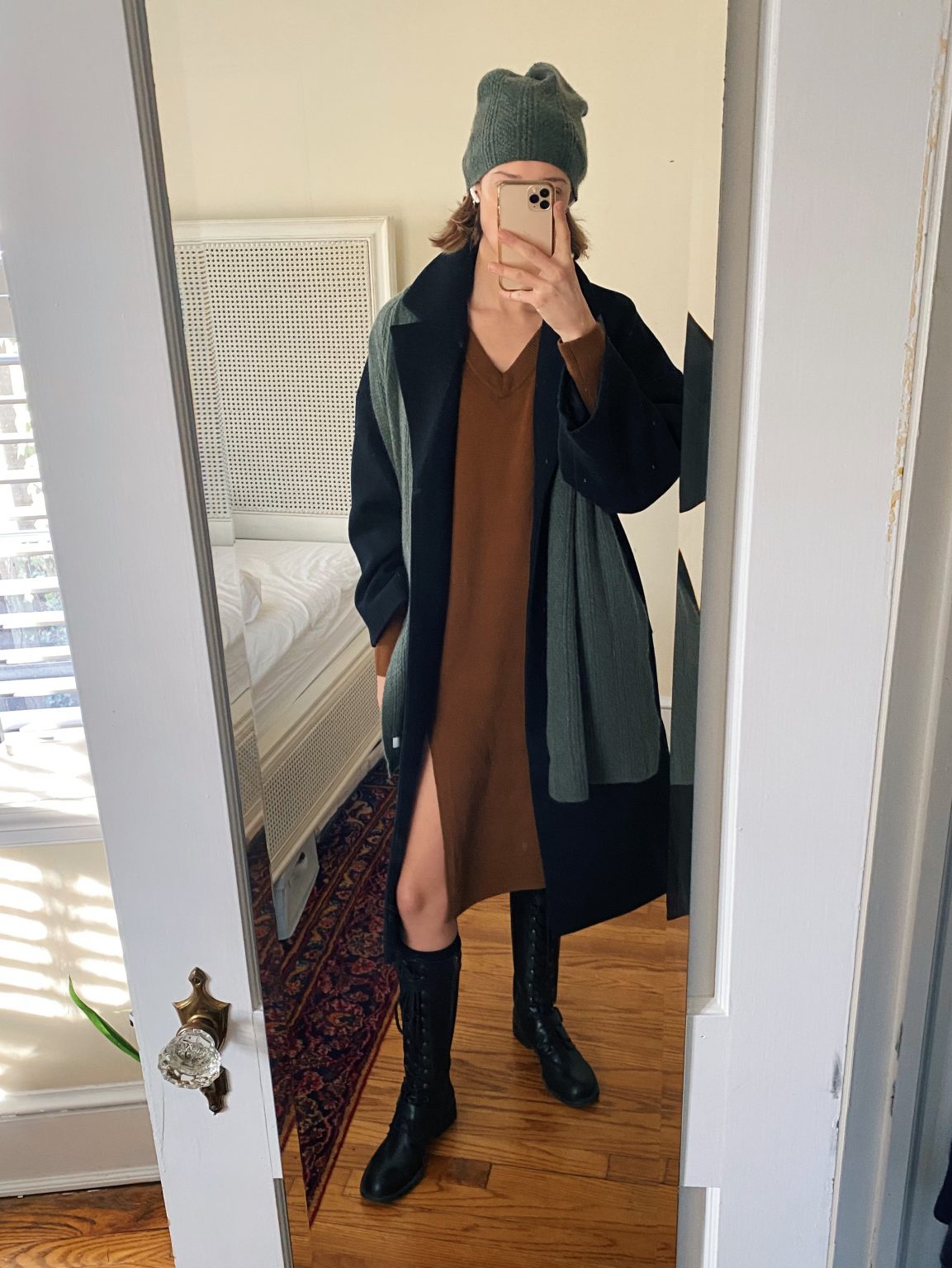 easy outerwear outfit ideas District of Chic